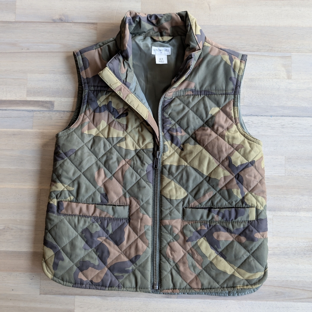 Crewcuts Vest Boys Size 4-5 Camo Quilted Zip Sleeveless Pockets NWOT‎
